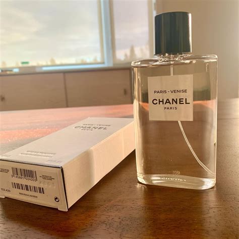 chanel venise perfume review.